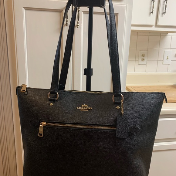 New black authentic tote coach New York bag . - Picture 5 of 10